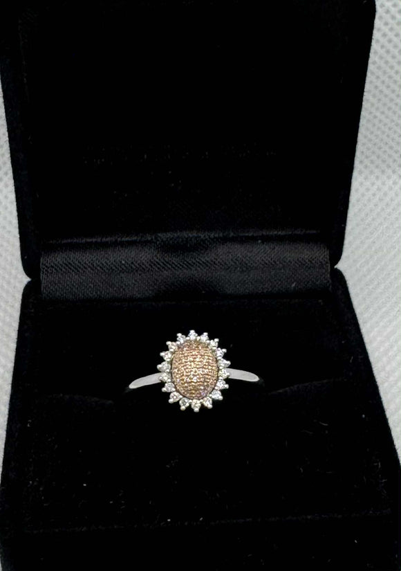 18ct White Gold Pink Diamond Ring