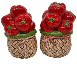 Salt and Pepper Shakers Tomato's