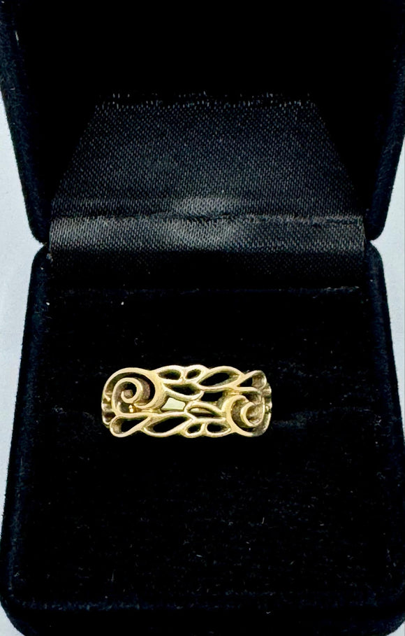 9ct Yellow Gold Dress Ring