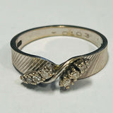 18ct White Gold and Diamond Ring