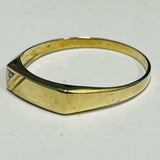 9ct Yellow Gold and Diamond Ring