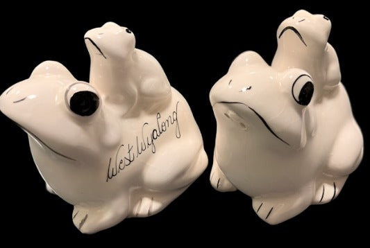 West Wyalong Frog Mum and Baby Salt and Pepper Shakers