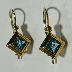 9ct Gold Topaz Drop Earrings