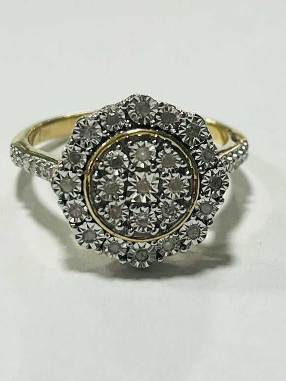 9ct Yellow Gold Diamond Cluster Ring