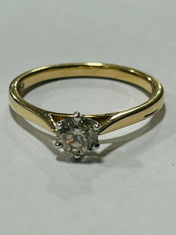 14kt Yellow Gold Diamond Solitaire Ring
