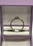 18ct White Gold Ring with Certificate of Purchase