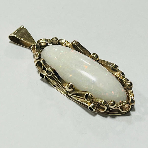 9ct Gold Cooper Pedy Opal Pendant