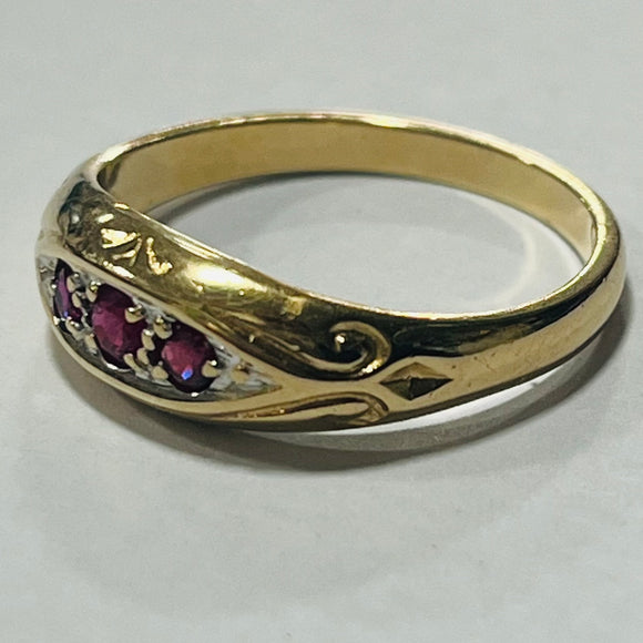 9ct Gold Simulated Ruby Ring