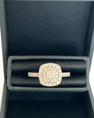 9ct White Gold Halo Style Diamond Ring