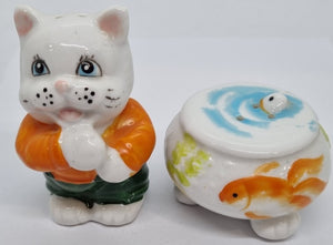 Salt and Pepper Shakers - Cat/Goldfish Bowl