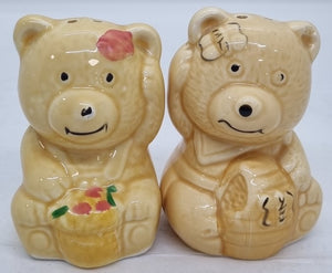 Salt and Pepper Shakers Teddy Bears