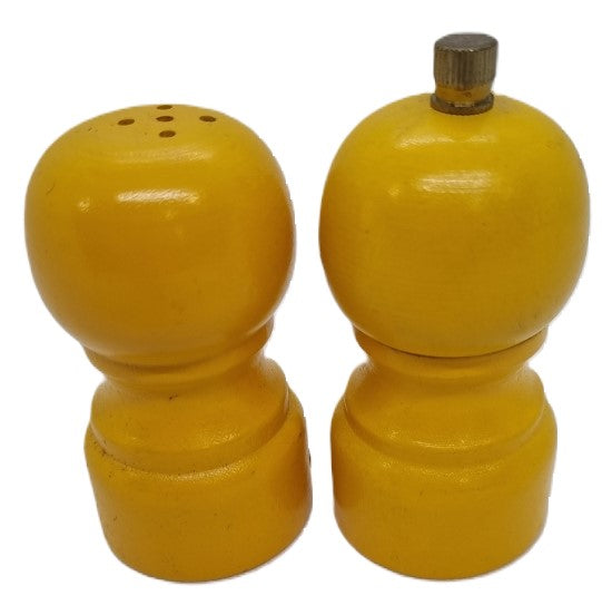 Salt and Pepper Grinders Yellow