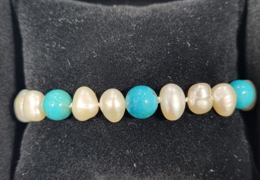 14k Gold Pearl and Turquoise Bracelet