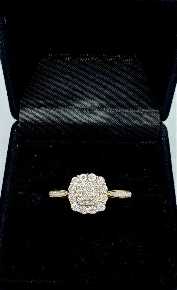 9ct Yellow Gold Diamond Ring