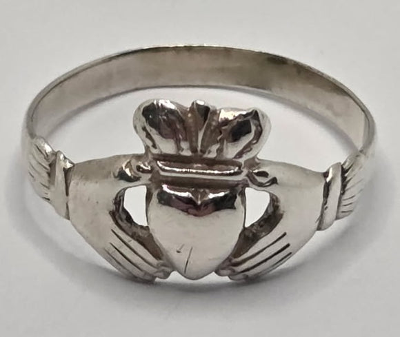 Silver Claddagh Ring