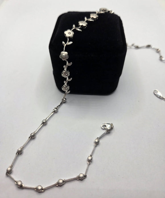 10ct White Gold Diamond Flower Necklace