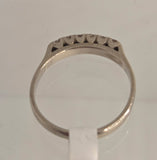 18ct White Gold and Diamond Ring