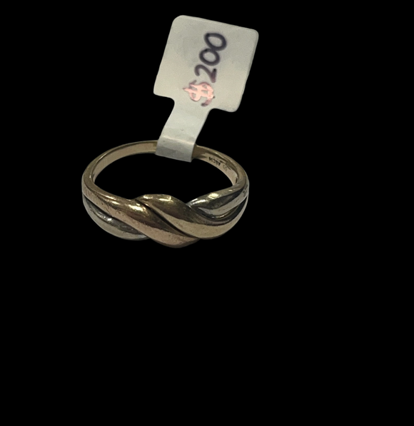 9ct Yellow/White/Rose Gold Twist Ring