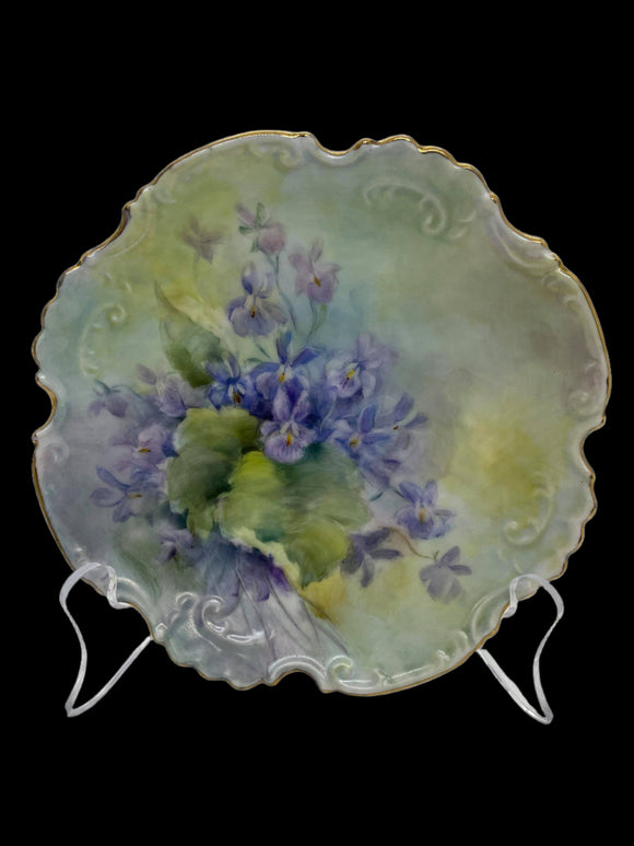 L Scope Hand Painted Pansy Plate