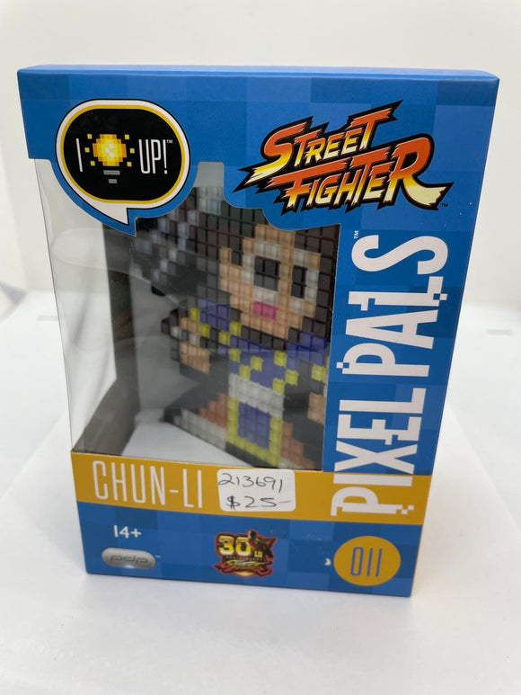 Street Fighter 30th Anniversary Chun-Li Pals