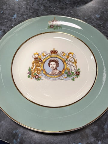 Queen Elizabeth Silver Jubilee Plate